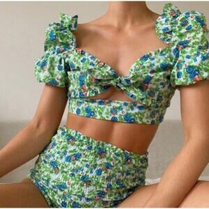 House of Sunny Two Piece Set Women 4 Floral Ruffle Bow Smocked Retro Hot Pants